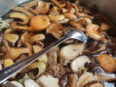 -黔蘑菇四季餐厅(观山湖店)