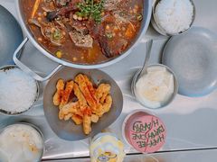 -蓉三少冒烤鸭·四川小吃集(北京首店)