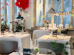 -春树下·树屋花房西餐厅(罍街AS1980店)