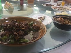 -芸海阁·农家私房菜(沙家浜景区出口店)
