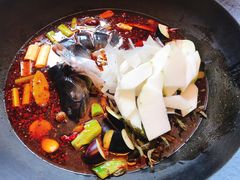 -忆乡情铁锅炖鱼饭店(延庆店)