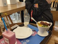 大堂-Blueglass酸奶(华贸购物中心店)