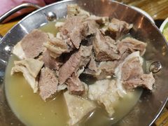 -蒙亨·手把肉·蒙古包文化主题餐厅(天恒广场店)