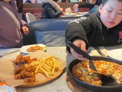 -必胜客(华邦银泰店)