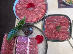 -牛村来人潮汕牛肉火锅(西单店)