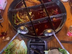 -乖嬢嬢重庆老火锅(南联店)