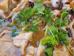 -蔼若春.传承三十年云南菜(金碧公园店)