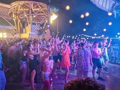 -FINNS Beach Club