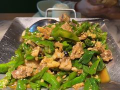 -偶屋里钵少爷(时代广场店)
