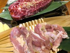 盐葱鸡腿肉-肉魁屋·烧肉·烧鸟·酒场(高新店)