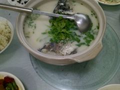 -天乐农家鱼头王(天目湖店)