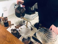 手冲咖啡-茶是一枝花泡茶店