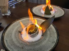 火焰黑鲍配海胆-岩也·日料与酒(龙岗天安云谷店)