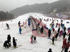 -大别山南武当滑雪场