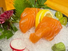 -晶吉·居酒屋·日本料理·烧鸟(中山区民主广场经典生活店)