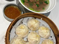 -馋三尺蟹粉小笼(人民广场店)