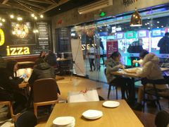 大堂-棒约翰比萨·意面(张江长泰店)