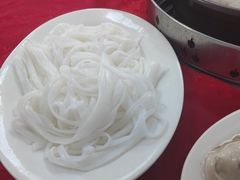 -花苑美食横琴生蚝火锅(拱北粤华路店)