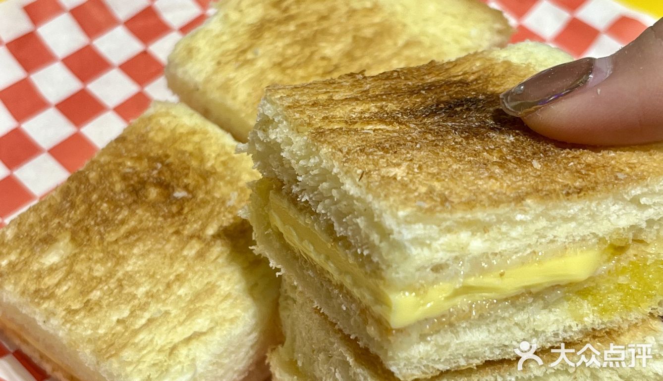 开工第一天吃到了长沙最好吃的港式茶餐厅