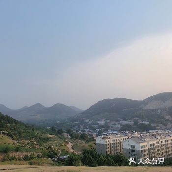 周末好去处，约上小姐妹走起吧「牧牛山」 位置：历下区