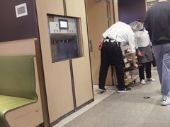 -海底捞火锅(漕宝路店)