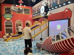 -蓝海星亲子游泳(南中环店)