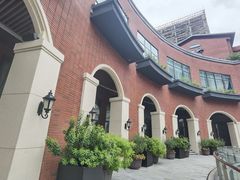 -沙龙酒家
