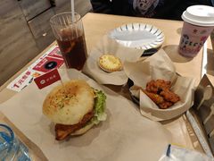 -必胜客(龙泉万达店)