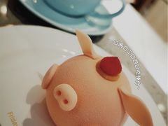 -Fridi Patisserie Cafe