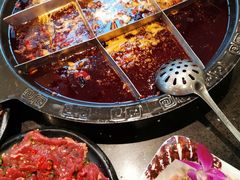 -渝宗老灶火锅(巴国城店)