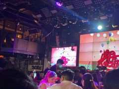 -胡桃里音乐酒馆(白云五号T5 MALL店)