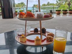 -亚龙湾喜来登·美景台大堂吧