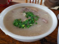 -洲心明记烧肉大粥(总店)