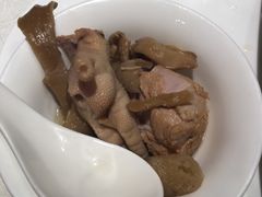 松茸山菌炖竹笙-尚一汤 广东炖汤(金桥国际店)