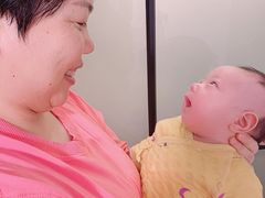-爱的果实月嫂育婴师(世纪东方店)
