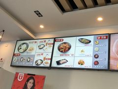 -海盗虾饭·剥好的小龙虾饭(SOHO尚都店)