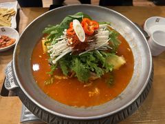 -喇喇排骨火锅·传统韩式脊骨汤(望京西园总店)