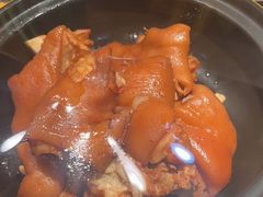 -新天明砂锅鱼头煲