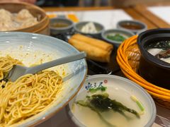 -馋三尺蟹粉小笼(人民广场店)