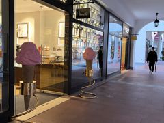 -VENCHI 闻绮(上海佛罗伦萨小镇店)