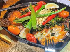 香茅草烤罗非鱼-云海肴·汽锅鸡·云南菜(天津国金汇店)