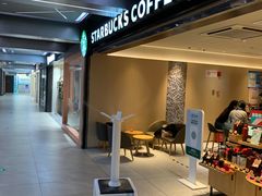 -星巴克臻选(上海中环广场2F店)