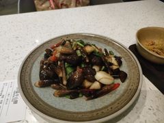 -半山腰·云南菜(侨福芳草地店)