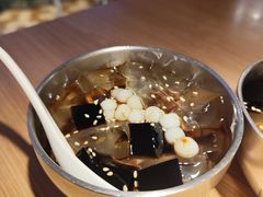 喜翻翻砂红糖冰粉-太二酸菜鱼(兴业太古汇店)