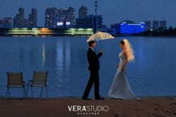 -至臻微拉婚纱摄影