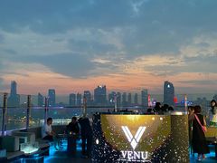 -VENU+海景酒廊