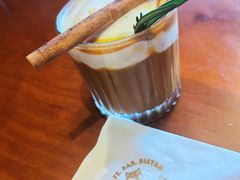 -ZAZA.CAFE.BAR