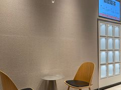 用餐区-喜茶(东莞汇一城店)