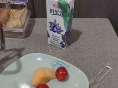 -金滏山烤肉·海鲜·火锅自助餐厅(襄阳万达店)