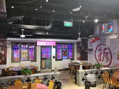 大堂-马路牙子地桌烤肉(工体店)